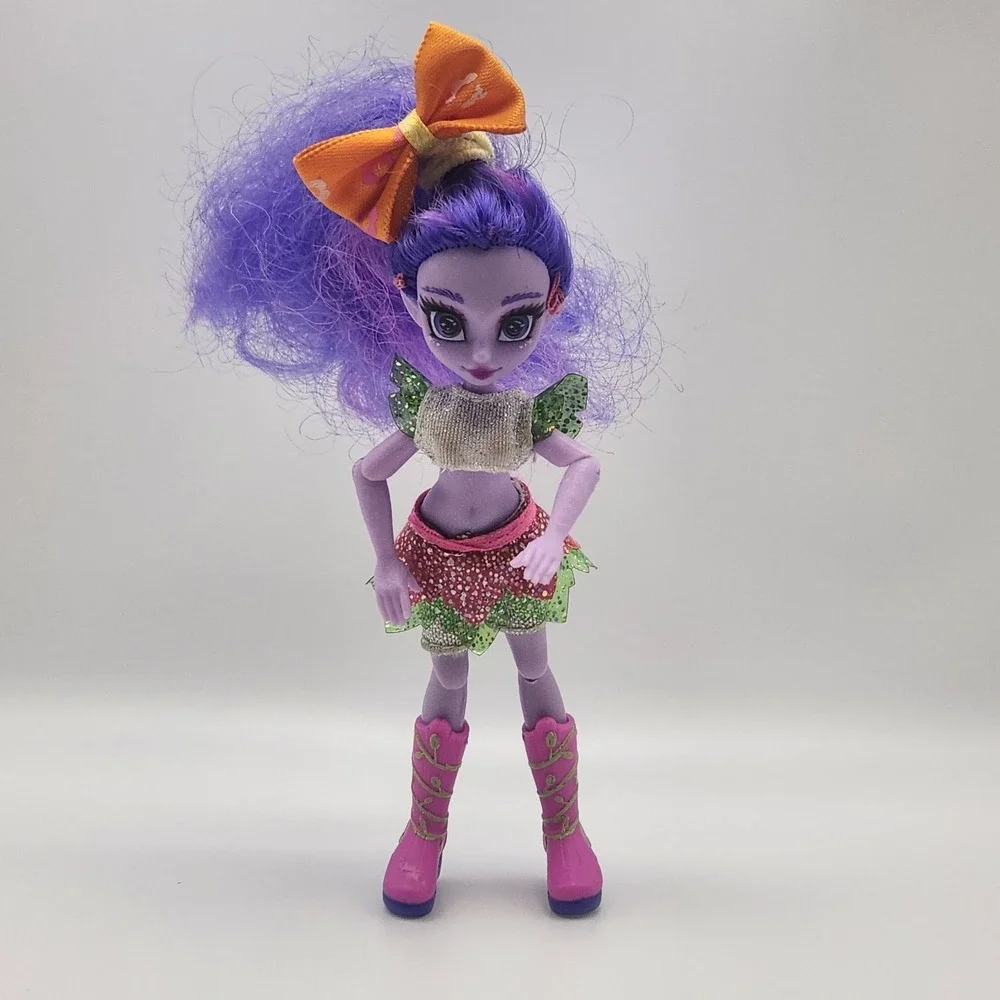 Holobrite Pixie Lantern Wren Doll 5